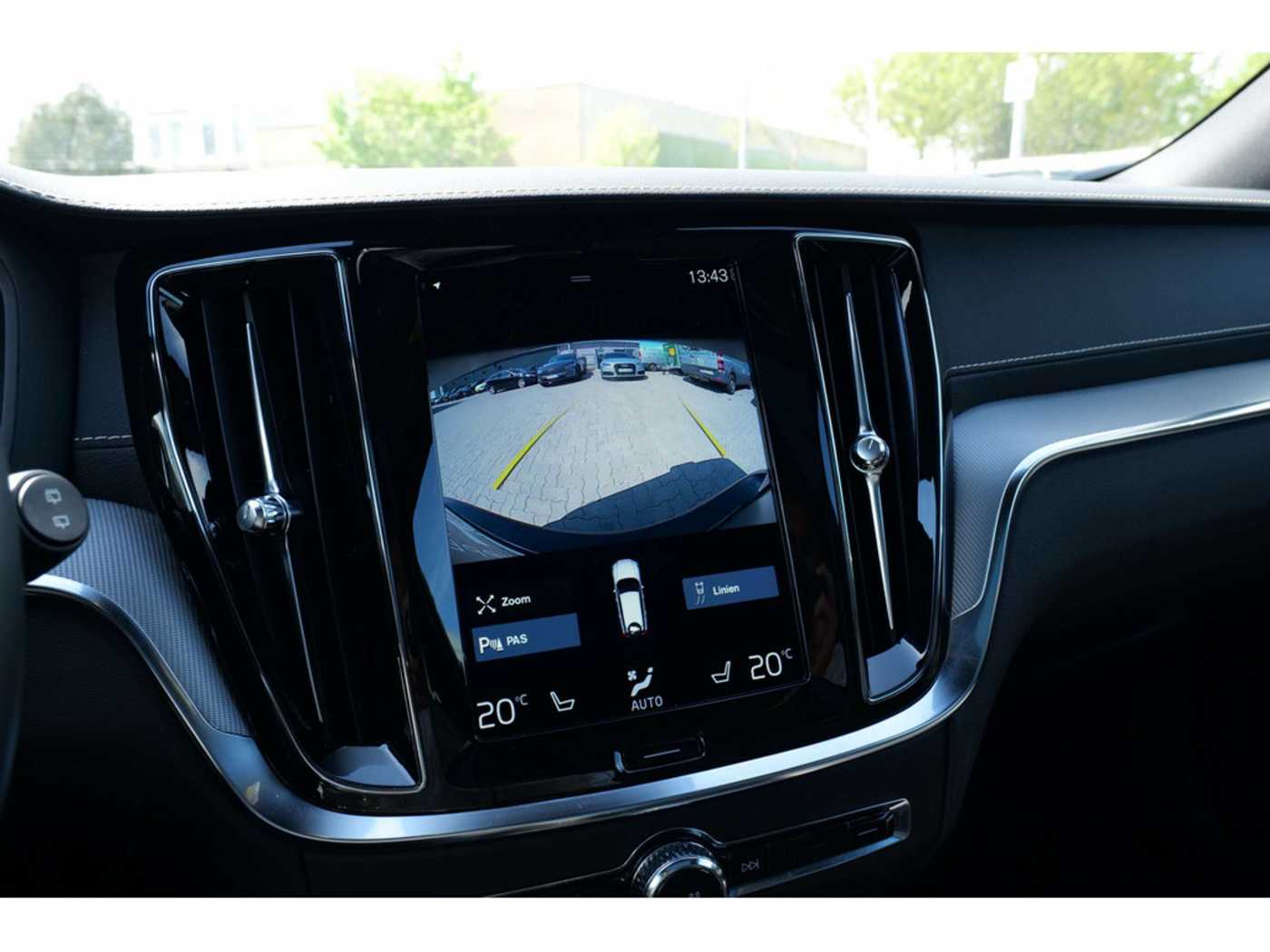 Volvo  T6 Plus Dark Long Range Plug-In Hybrid AWD