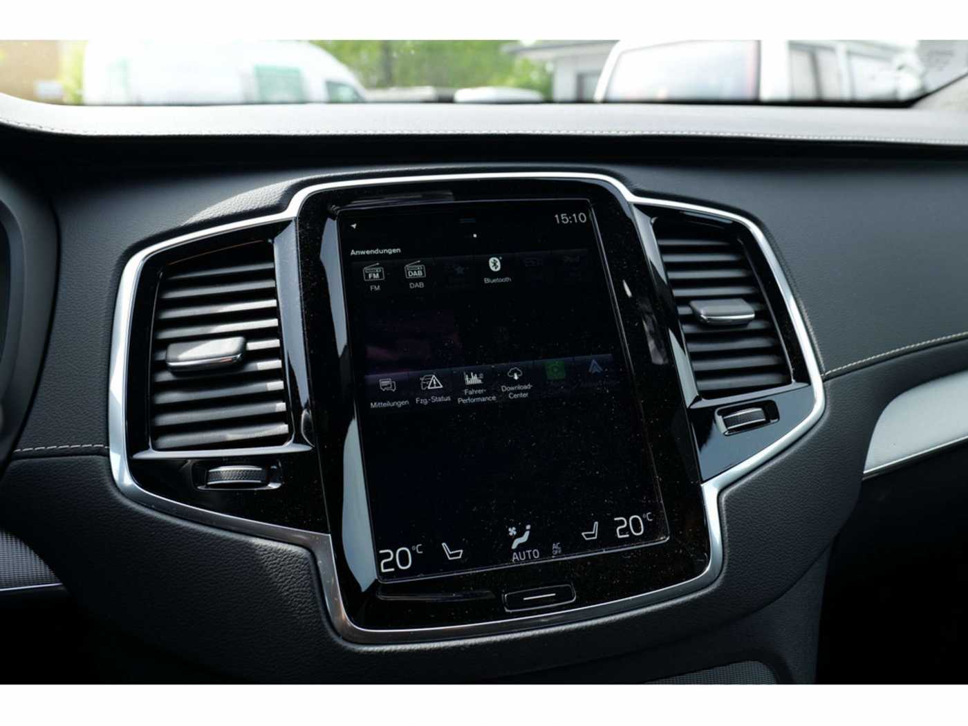 Volvo  T8 R Design Edition Recharge Plug-In Hybrid AWD