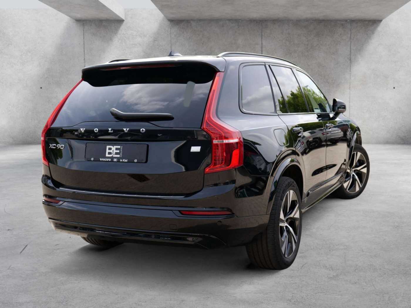 Volvo  T8 R Design Edition Recharge Plug-In Hybrid AWD