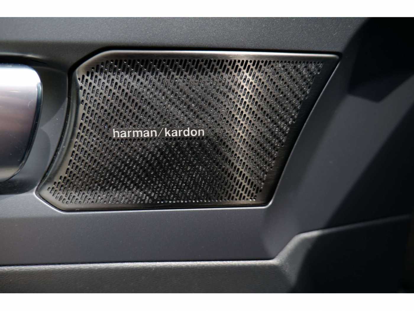 Volvo  T4 Inscription Expression Recharge Plug-In Hybrid