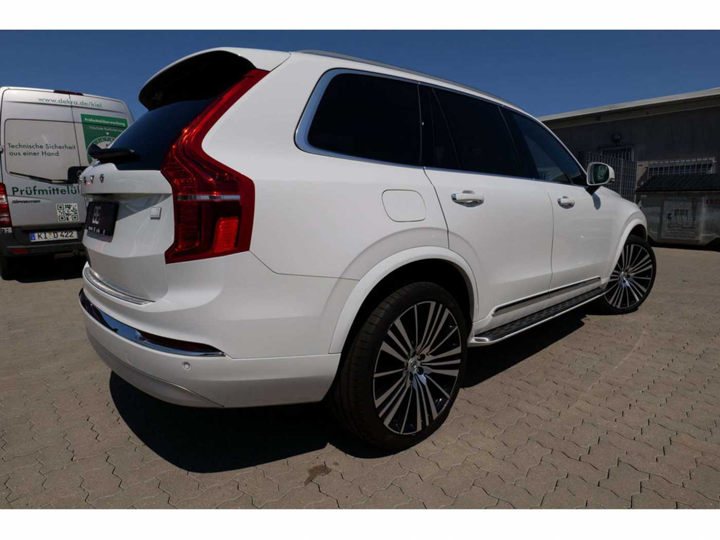 Volvo  T8 Plus Bright Recharge Plug-In Luftfahrw. AWD