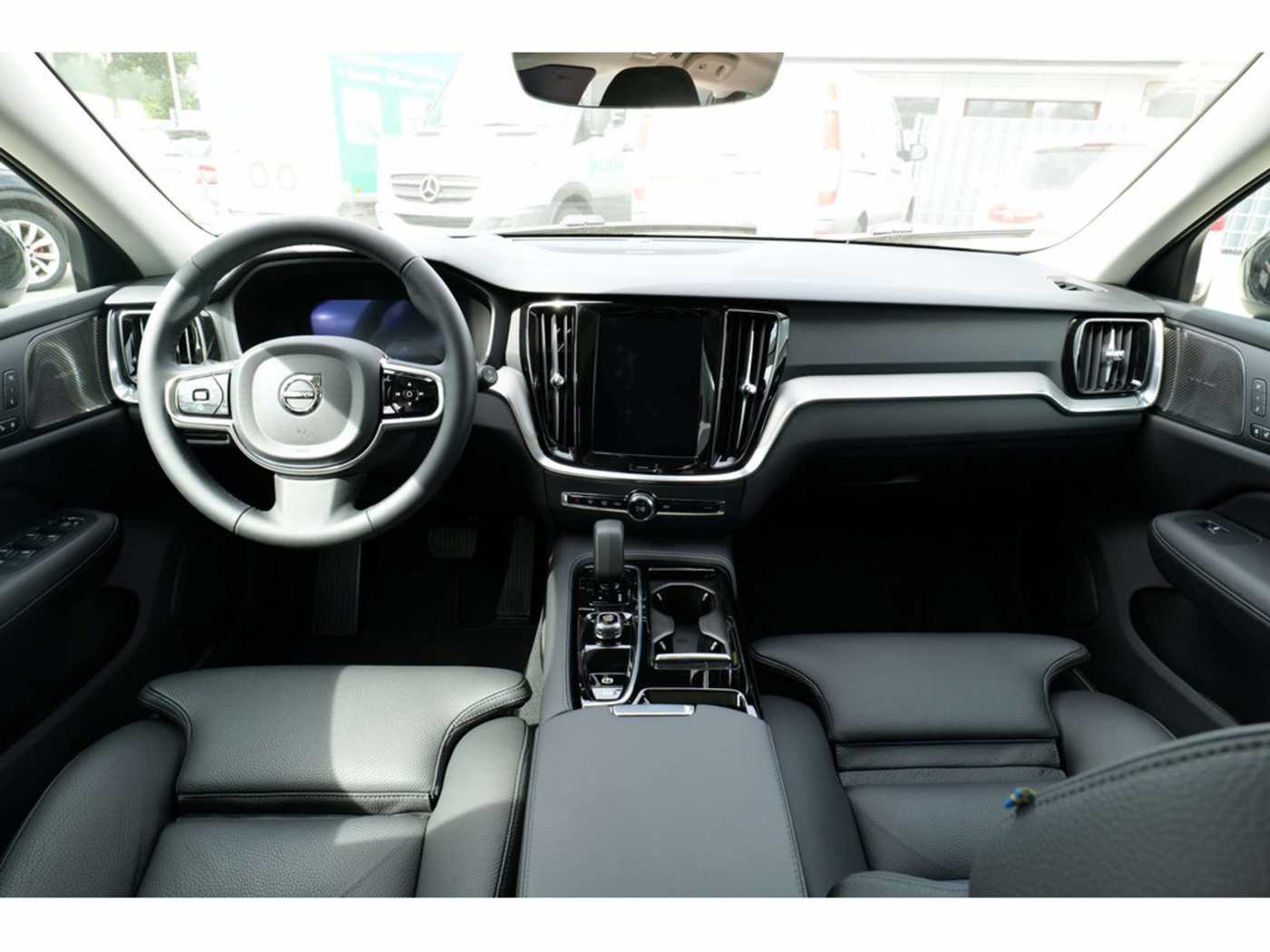 Volvo  Kombi T6 Plus Dark Recharge Plug-In Hybrid AWD