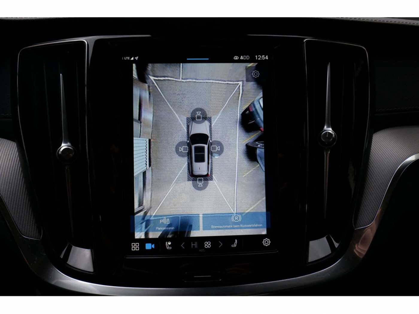 Volvo  Kombi T6 Ultra Dark Recharge Plug-In Hybrid AWD