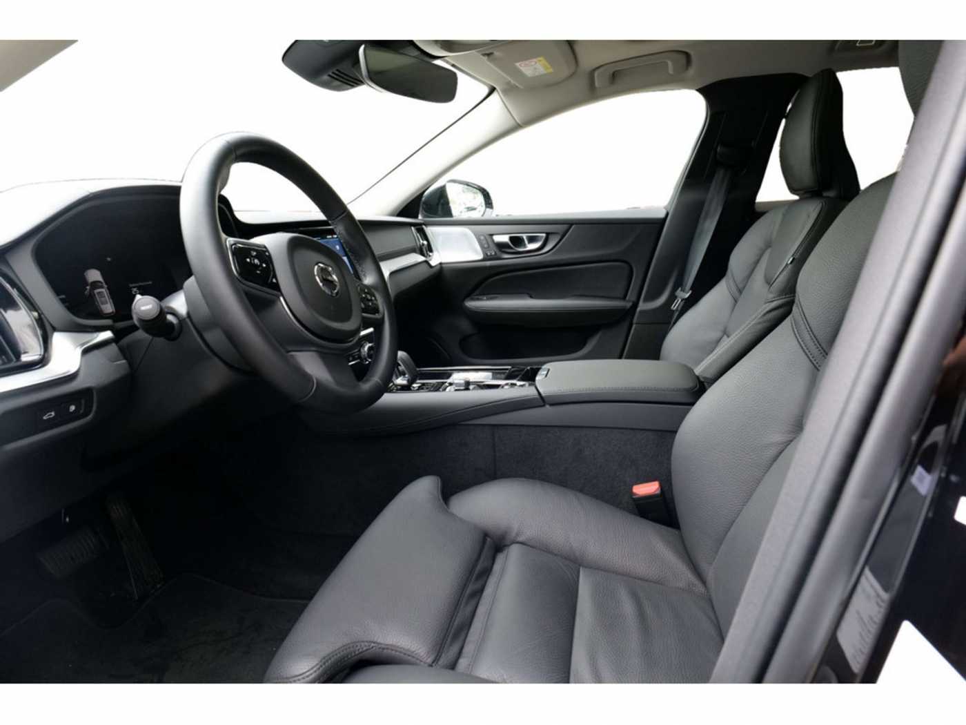 Volvo  Kombi T6 Ultra Dark Recharge Plug-In Hybrid AWD