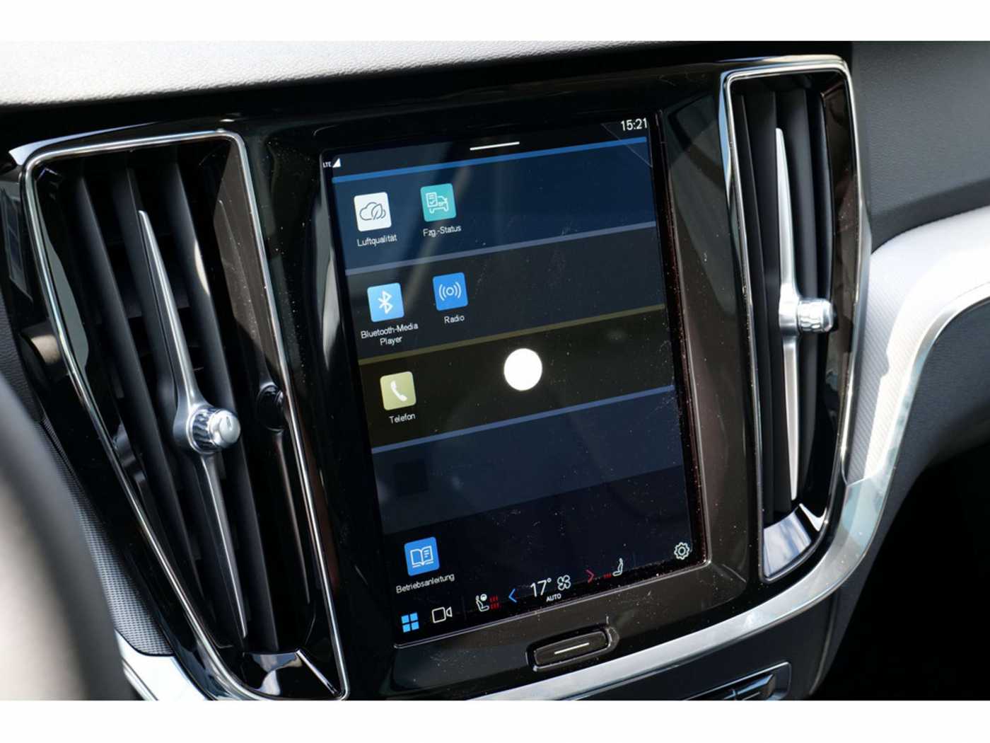 Volvo  Kombi T8 Plus Dark Recharge Plug-In Hybrid AWD