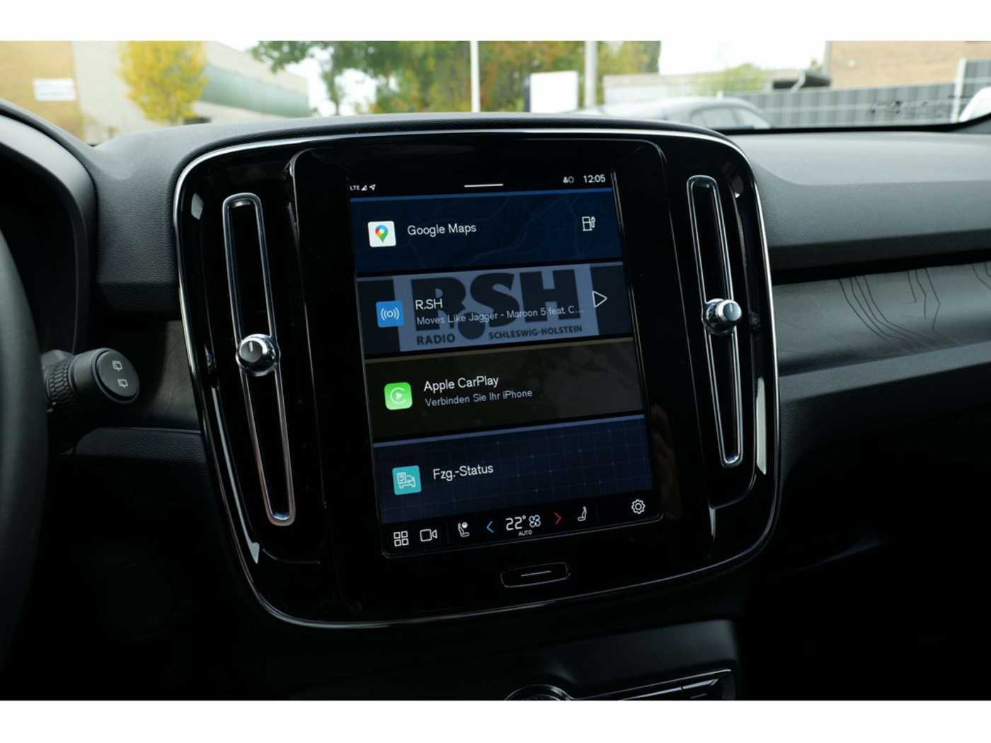 Volvo  Plus Recharge Pure Electric 2WD ACC LED
