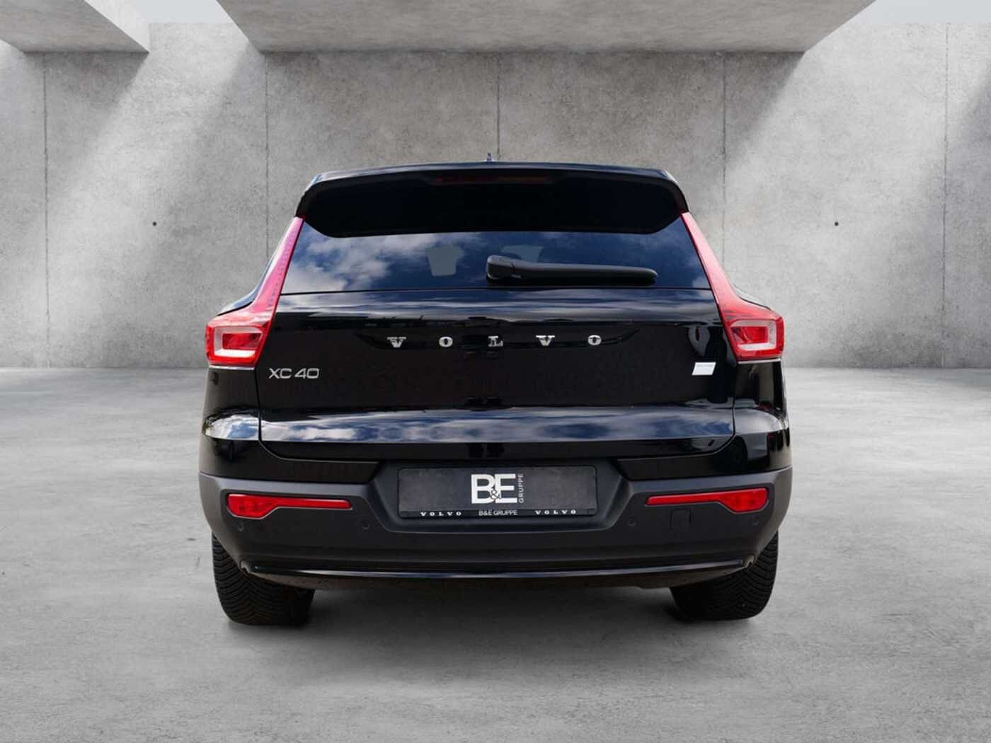 Volvo  Plus Recharge Pure Electric 2WD ACC LED