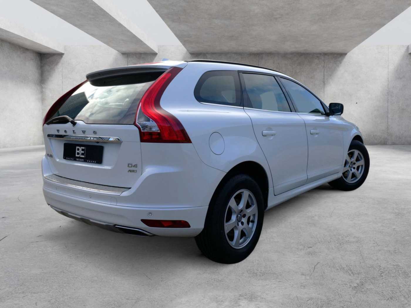 Volvo  D4 AWD Momentum