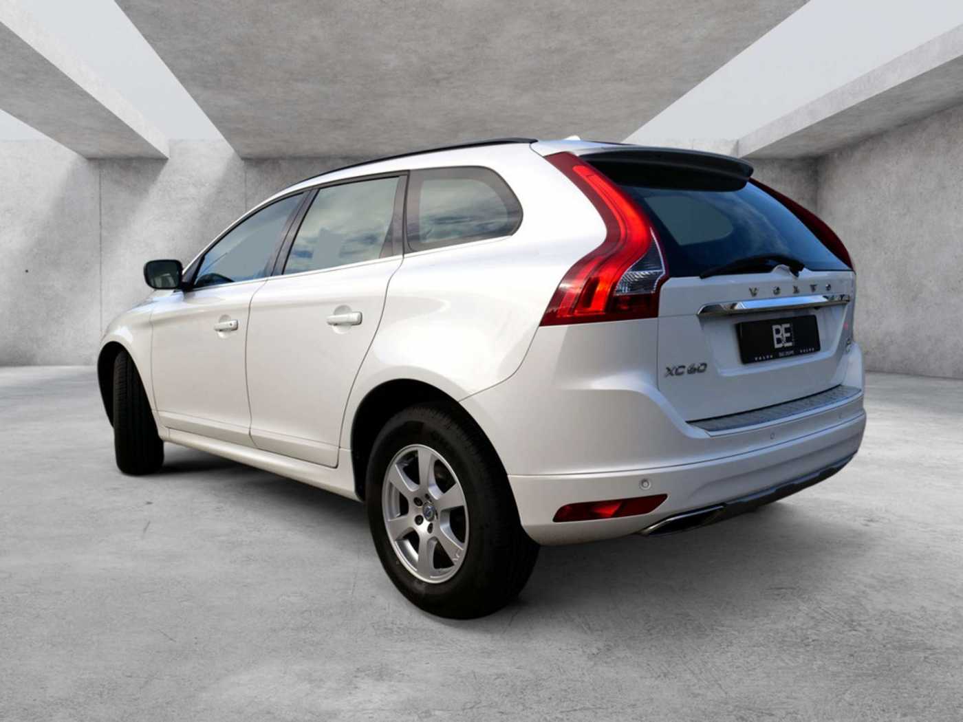 Volvo  D4 AWD Momentum