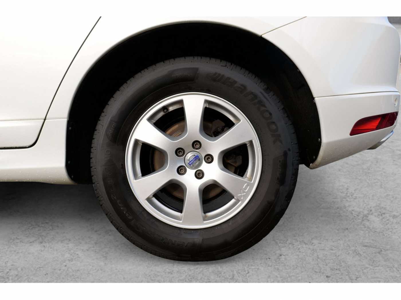 Volvo  D4 AWD Momentum