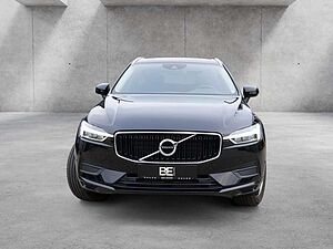 Volvo  D4 Momentum Automatik