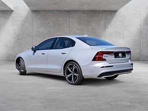 Volvo  Lim. B5 Ultimate Dark AWD