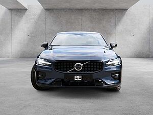 Volvo  Lim. B5 Ultimate Dark AWD LED PANO 360°