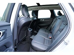 Volvo  T6 AWD Plus Dark Recharge Plug-In Hybrid AWD