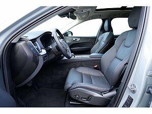 Volvo  T6 AWD Plus Dark Recharge Plug-In Hybrid AWD