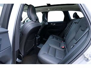 Volvo  T8 Ultra Dark Recharge Plug-In Hybrid AWD