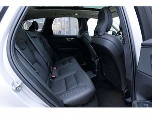 Volvo  T8 Ultra Dark Recharge Plug-In Hybrid AWD