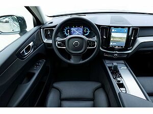 Volvo  T8 Ultra Dark Recharge Plug-In Hybrid AWD