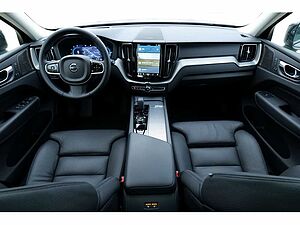 Volvo  T8 Ultra Dark Recharge Plug-In Hybrid AWD