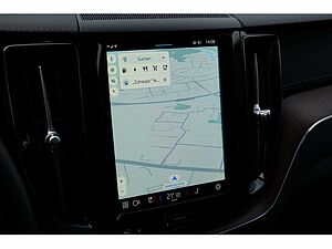 Volvo  T8 Ultra Dark Recharge Plug-In Hybrid AWD