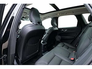 Volvo  T8 Plus Dark Recharge Plug-In Hybrid AWD