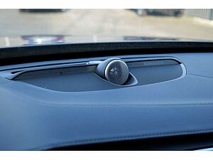 Volvo  T8 Ultimate Bright Recharge Plug-In Hybrid AWD