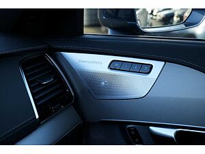 Volvo  T8 Ultimate Bright Recharge Plug-In Hybrid AWD