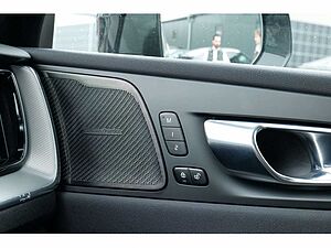 Volvo  T8 R Design Long Range Plug-In Hybrid AWD