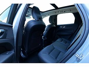Volvo  T8 Ultra Dark Recharge Plug-In Hybrid AWD