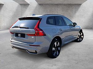 Volvo  T8 Ultra Dark Recharge Plug-In Hybrid AWD