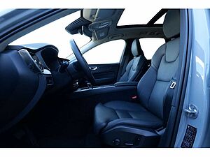 Volvo  T8 Ultra Dark Recharge Plug-In Hybrid AWD