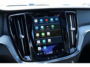 Volvo  Lim. T8 Ultimate Dark Recharge Plug-In Hybrid AWD