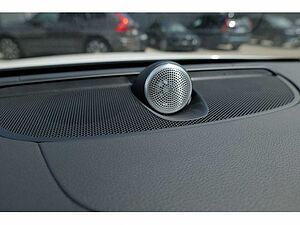 Volvo  Lim. T8 AWD Ultimate Dark Recharge Plug-In Hybrid