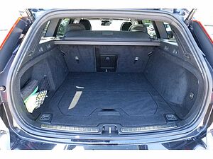 Volvo  T6 Plus Dark Long Range Plug-In Hybrid AWD