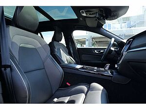Volvo  T6 Plus Dark Long Range Plug-In Hybrid AWD