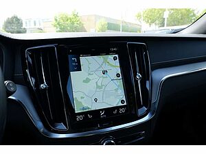 Volvo  T6 Plus Dark Long Range Plug-In Hybrid AWD