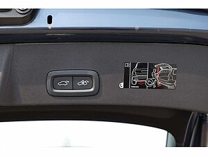 Volvo  Plus Recharge Pure Electric AWD AHK