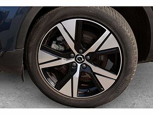 Volvo  Plus Recharge Pure Electric AWD AHK
