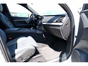 Volvo  T8 Plus Bright Recharge Plug-In Luftfahrw. AWD