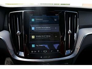 Volvo  Lim. T8 Ultimate Dark Recharge Plug-In Hybrid AWD