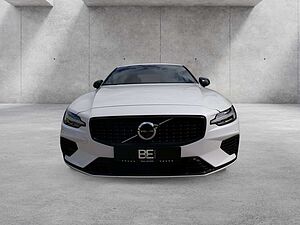 Volvo  Lim. T8 Ultimate Dark Recharge Plug-In Hybrid AWD