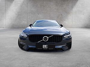 Volvo  Lim. T8 Ultimate Dark Recharge Plug-In Hybrid AWD