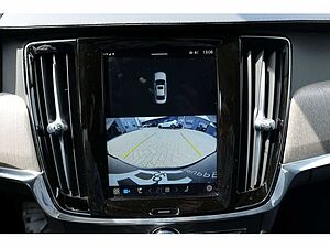 Volvo  Lim. T8 Ultimate Dark Recharge Plug-In Hybrid AWD