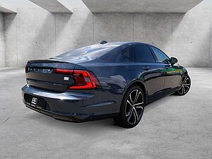Volvo  Lim. T8 Ultimate Dark Recharge Plug-In Hybrid AWD