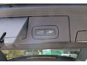 Volvo  T6 Core Recharge Plug-In Hybrid AWD PANO