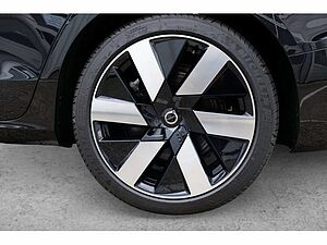 Volvo  Kombi T6 Ultra Dark Recharge Plug-In Hybrid AWD