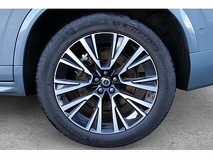Volvo  T8 Plus Dark Recharge Plug-In Hybrid AWD