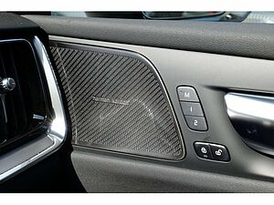 Volvo  Kombi T8 Plus Dark Recharge Plug-In Hybrid AWD