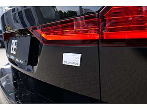 Volvo  Kombi T8 Plus Dark Recharge Plug-In Hybrid AWD