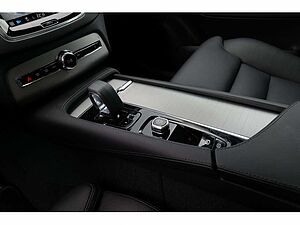 Volvo  T8 Ultra Bright Recharge Plug-In Hybrid AWD